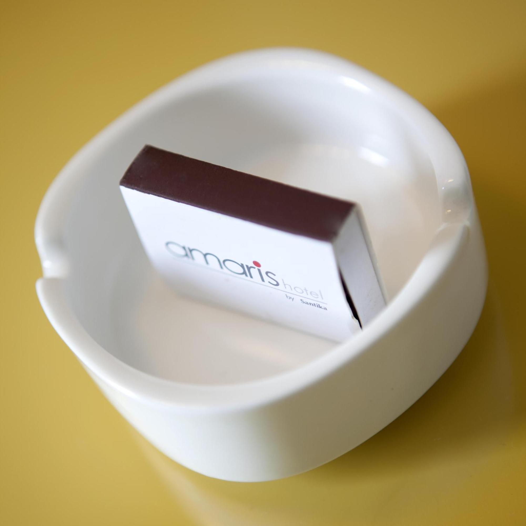 Amaris Hotel Cihampelas バンドゥン エクステリア 写真